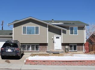 3551 W Mountain Rd, Englewood, CO 80110