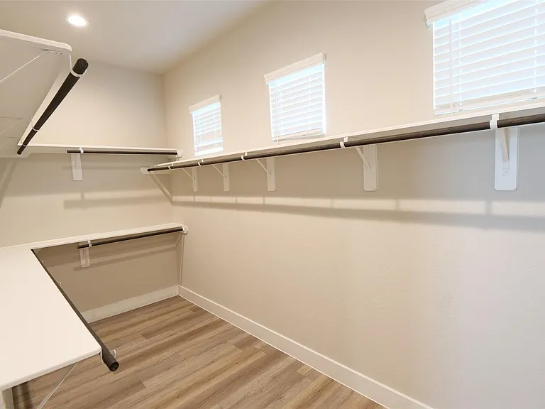 9004 Lonestar Creekbend Ln — Photo 24