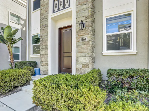 561 Winchester Dr, Oxnard, CA 93036