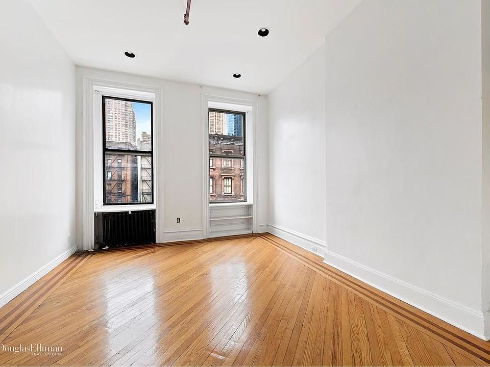 1st image of 330 W 46th St APT 2