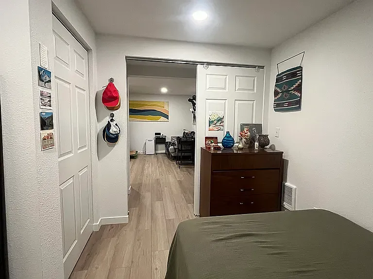 1111 NW 56th St #9A — Photo 8