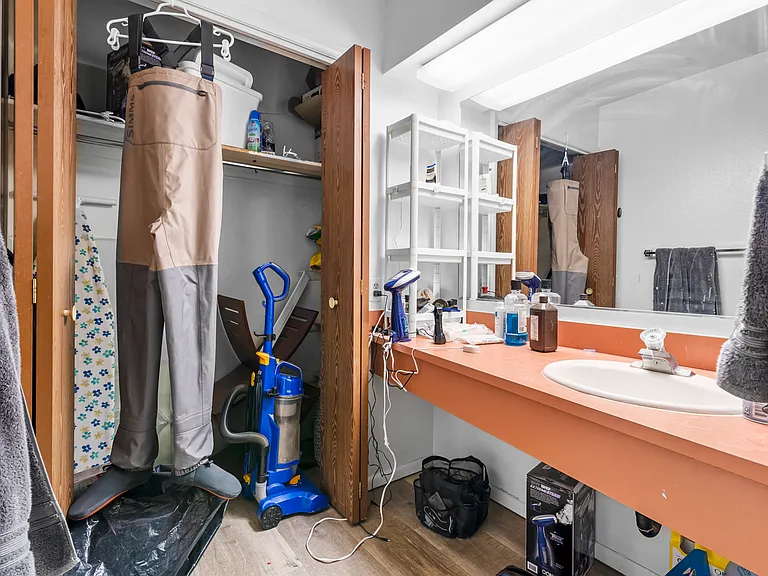 442 N 500 E #12 — Photo 9