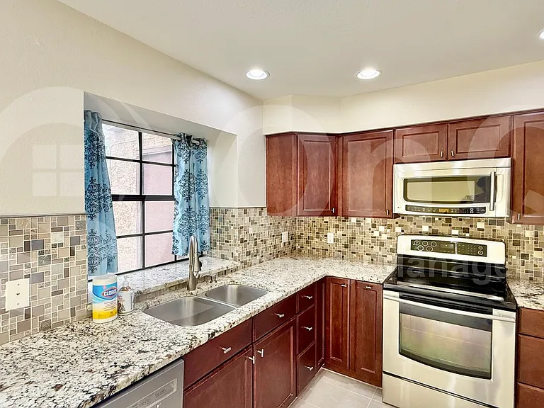 5704 E Aire Libre Ave #1020 — Photo 4