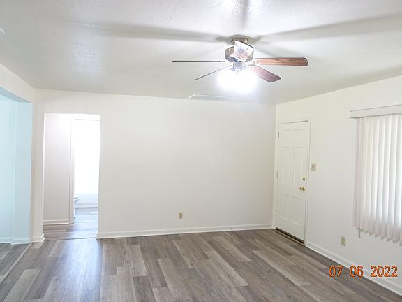 4th image of 2520 Avalon Dr