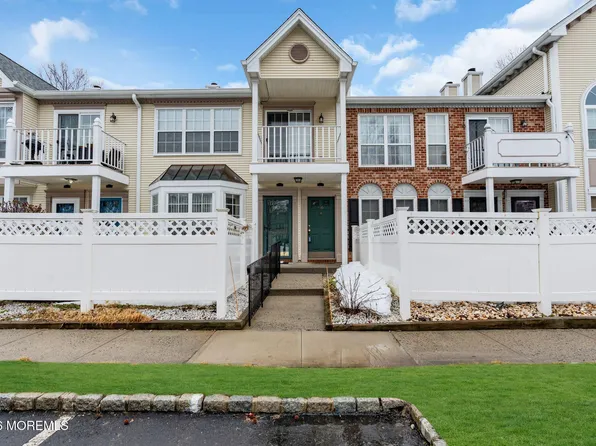 86 Secretariat Court, Tinton Falls, NJ 07724