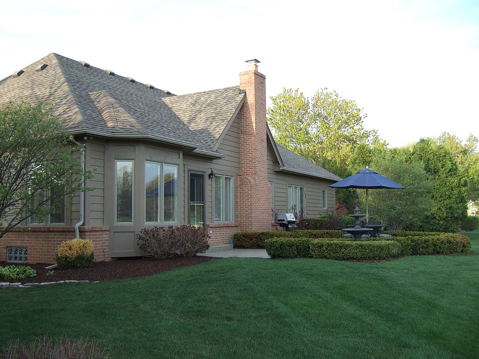1st image of 1017 Gleneagles