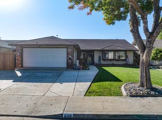 604 Kinshire Way, Patterson, CA 95363