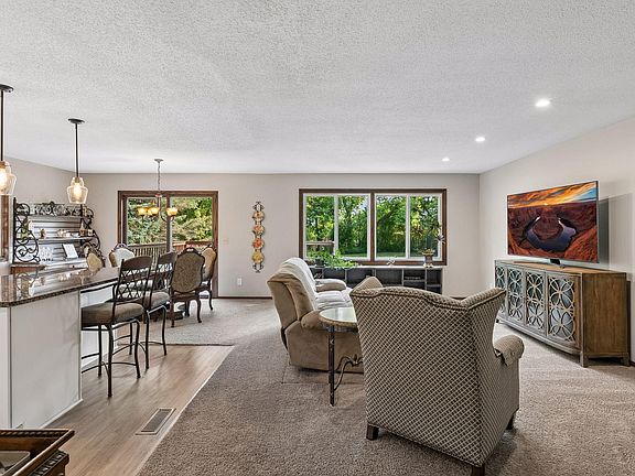 4th image of 18208 Ginavale Ln