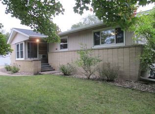 403 Wood Ln, Stevens Point, WI 54481