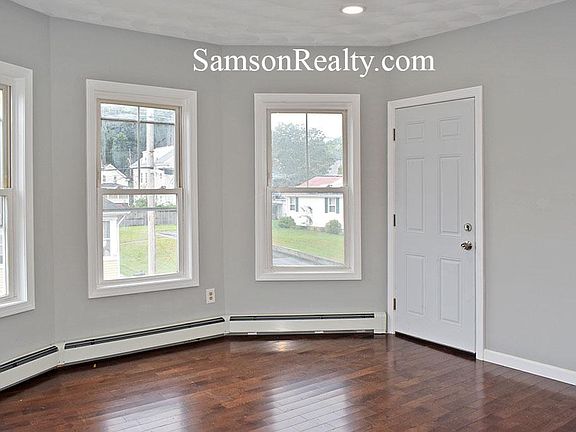 2nd image of 136 2nd St Floor 2