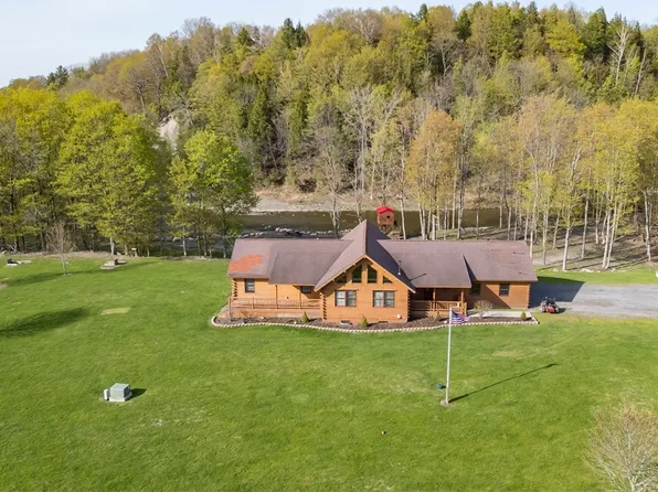 16989 Lemay Rd, Adams, NY 13605