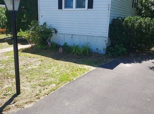 8 Jefferson Way, Carver, MA 02330