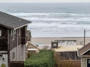 425 NW Brook St APT 5, Newport, OR