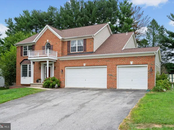 1809 Tillerman Dr, Hampstead, MD 21074