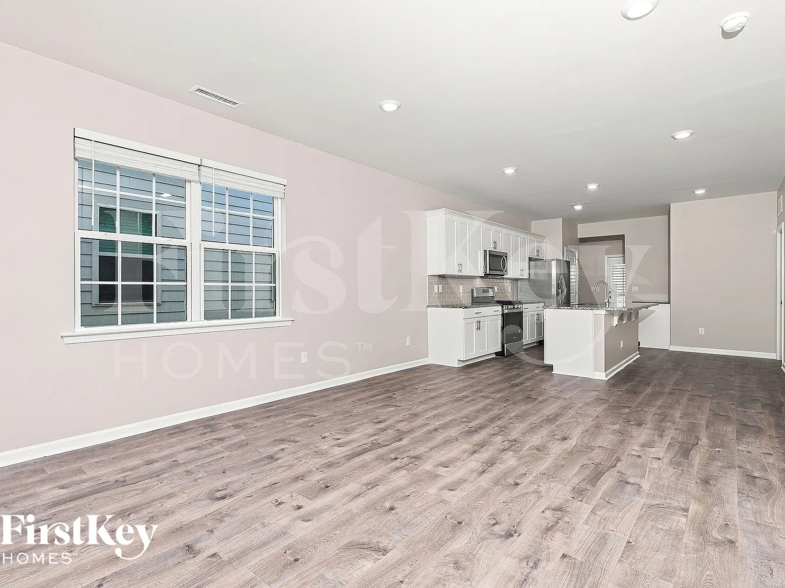 3 bed, 2.0 bath, 1820 sqft, $1,925 — Photo 4