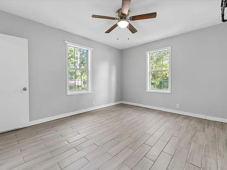 3233 New York Ave — Photo 12