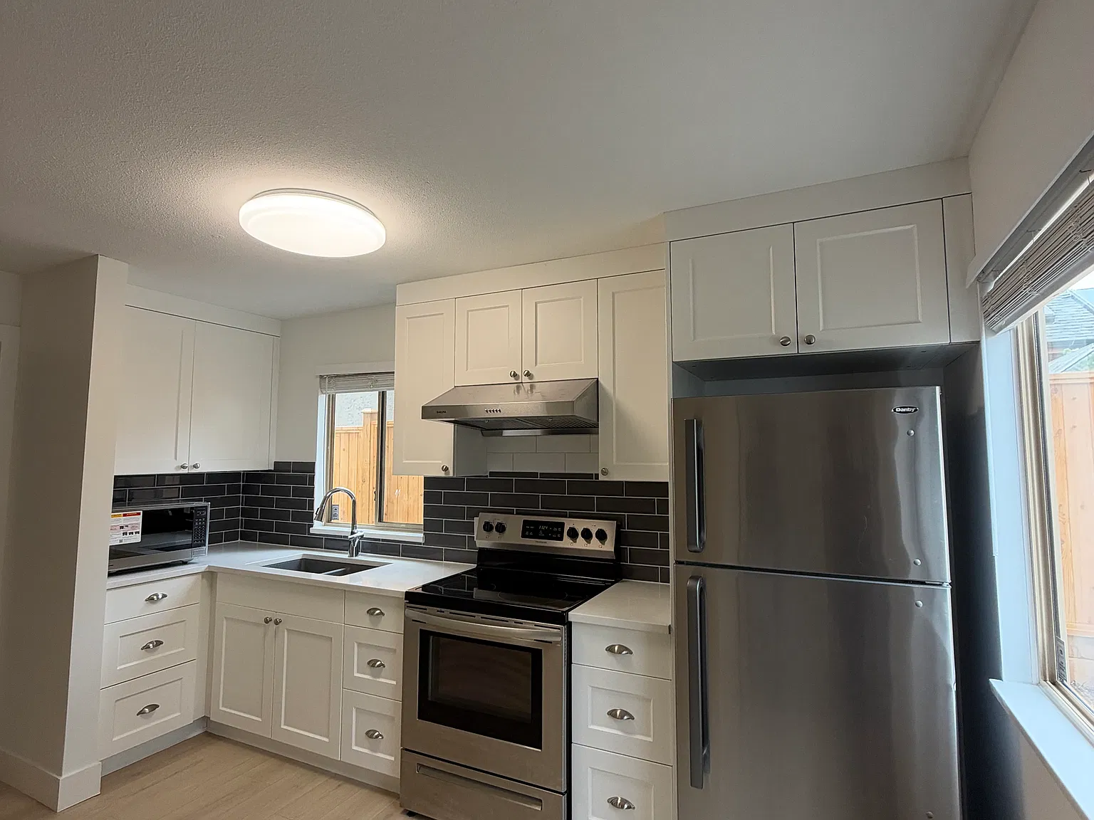 60a Ave, Surrey — Photo 1