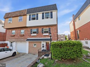 2754 Clayton St, Philadelphia, PA 19152