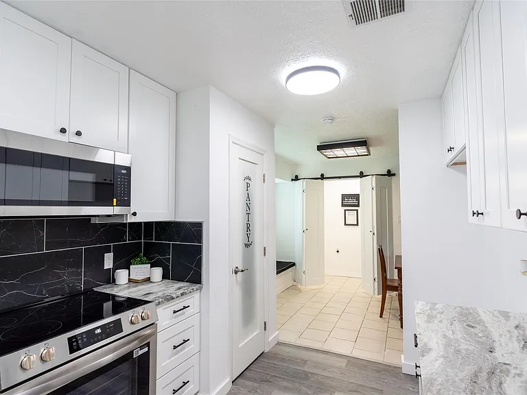 4855 Sulley Dr — Photo 17