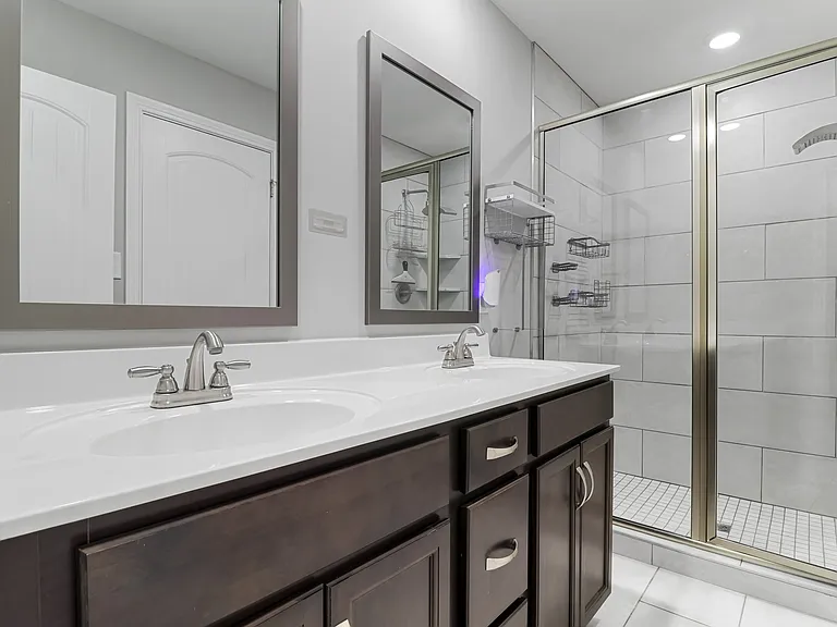 306 Lugano Ln — Photo 22