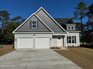 113 Avon Dr, Hubert, NC 28539