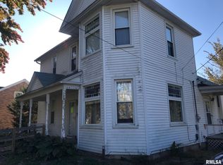 217 E Market St, Troy, IL