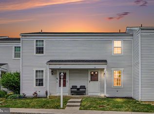 819 Old Silver Spring Rd, Mechanicsburg, PA 17055