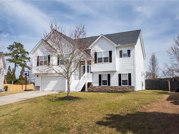 3153 Morgan Box Ln, Buford, GA 30519