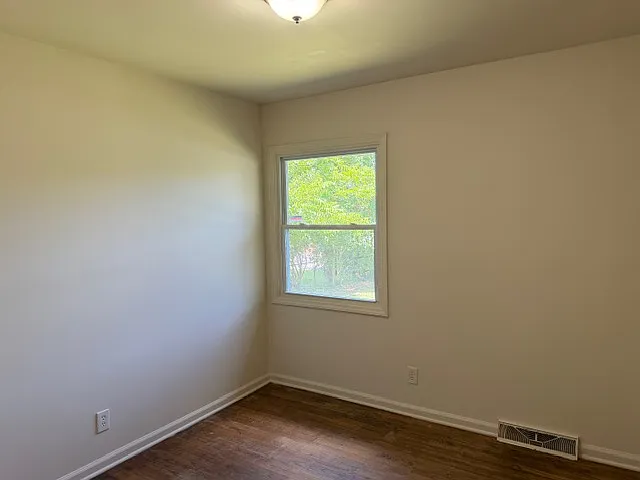 29 Sherman Ln — Photo 5