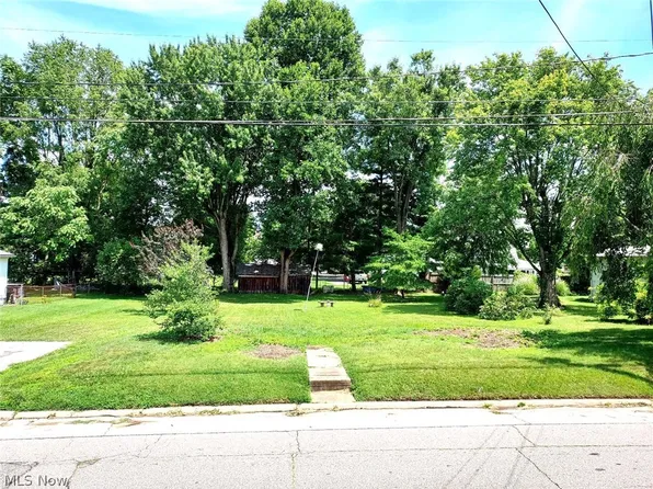 1115 30th St, Parkersburg, WV 26104