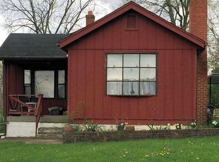 107 Grove Rd, Woodlawn, OH 45215