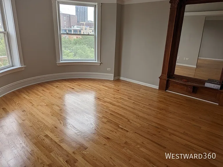 4012 N Sheridan Rd #3S — Photo 2
