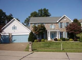 1729 Lance End Ln, Fenton, MO