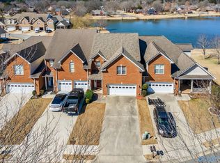 3114 Mallard Point Dr SE, Owens Cross Roads, AL 35763