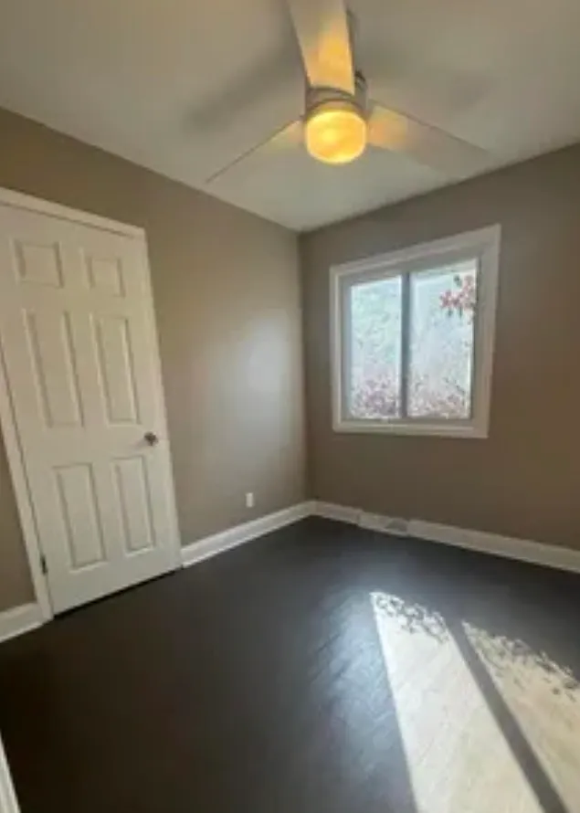 3 bed, 1025 sqft, $1,599 — Photo 1