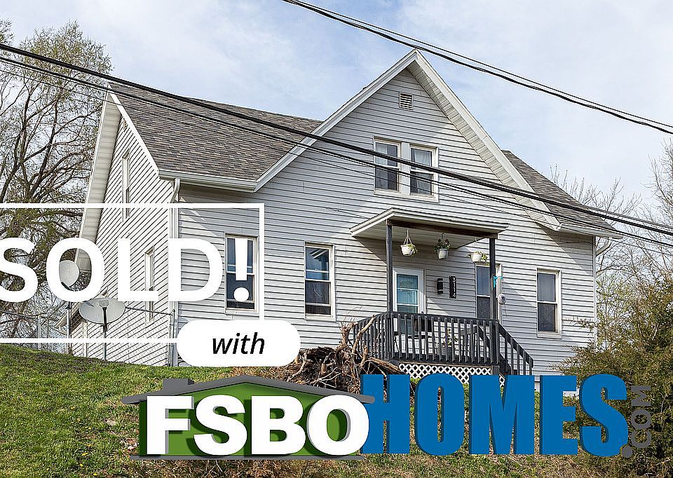 1st image of 3114 W 1st St