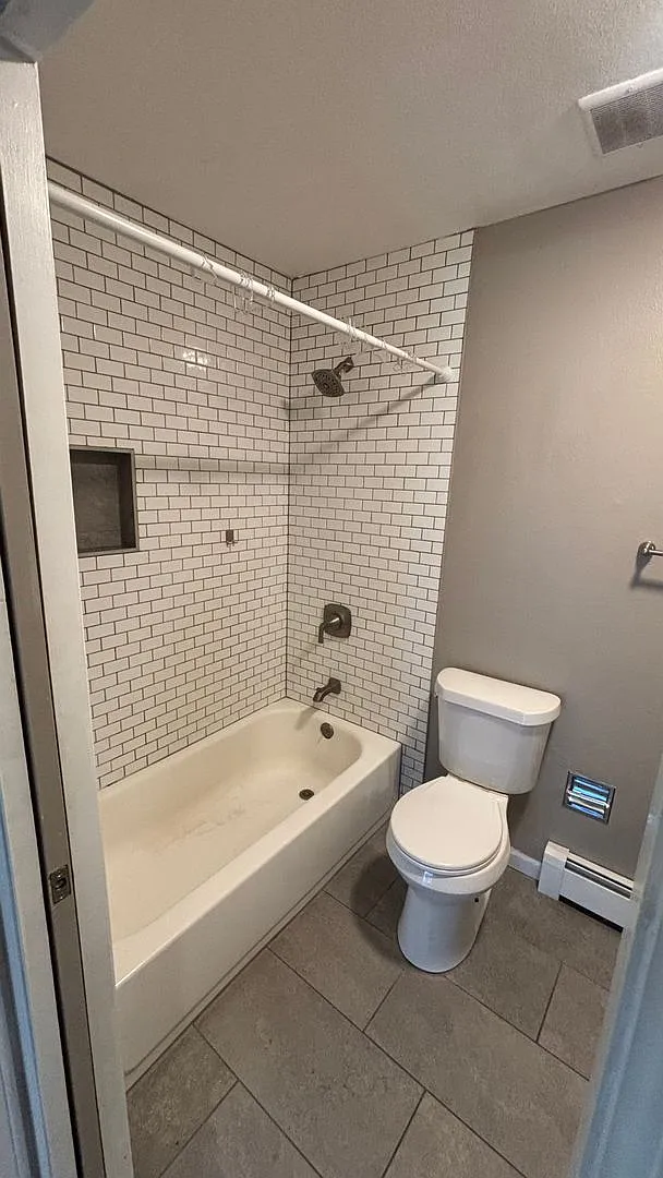 Welcome home to this charming 1-bedroom, 1-bath unit — Photo 4