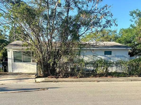 1208 3rd Ave S, Lake Worth, FL 33460