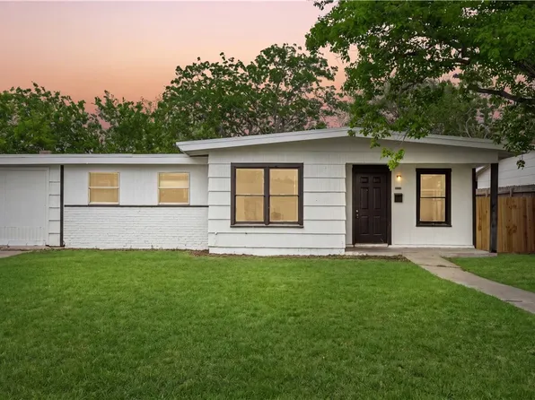 1506 Crosby St, Portland, TX 78374