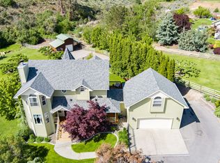 1055 Pitcher Canyon Rd, Wenatchee, WA 98801