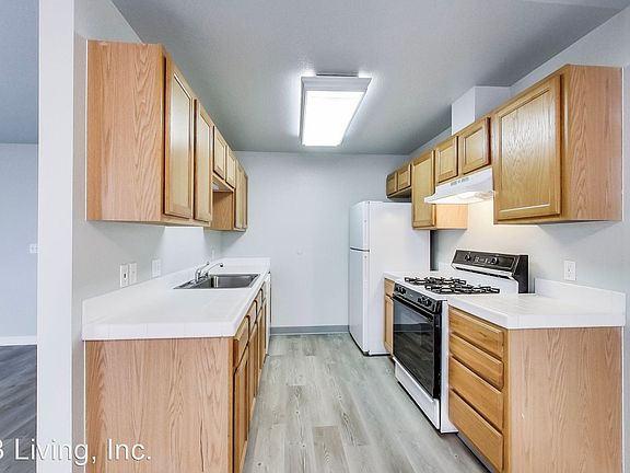 5th image of 625 Cedar St Unit L