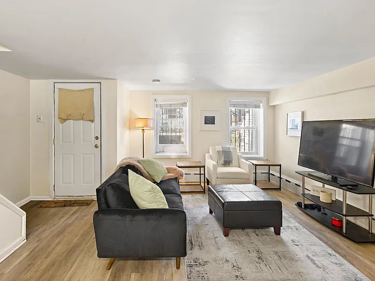 645 Garden St #1 — Photo 2