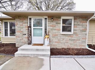 5726 34th Ave N, Crystal, MN 55422