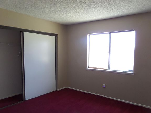 5th image of 25261 Brodiaea Ave