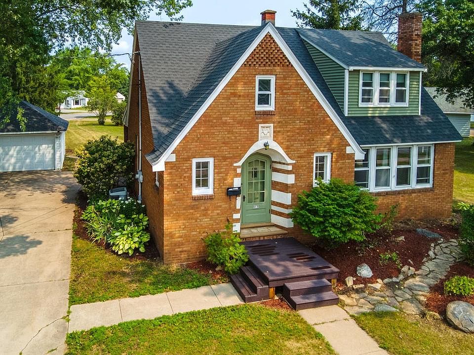 1st image of 813 WESTERN AVENUE