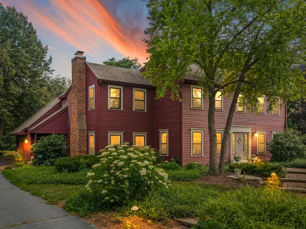 39W113 Ridge Line Rd, Campton Hills, IL 60175