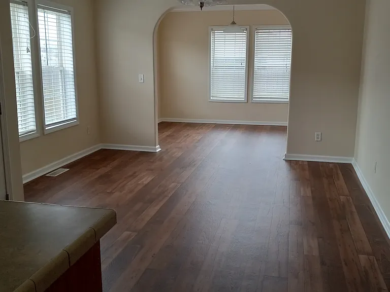 Inglewood Garden Homes — Photo 5