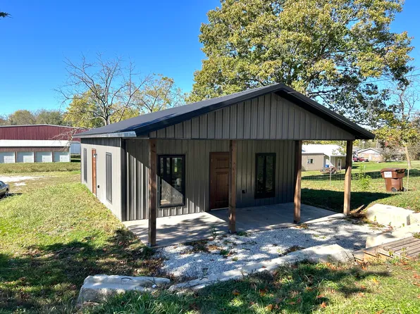515 N Broad Avenue, Mansfield, MO 65704