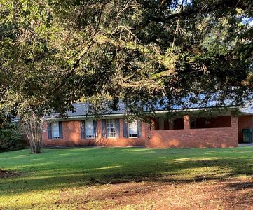 202 Pine St, Plain Dealing, LA, 71064