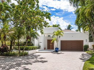 17211 Coral Cove Way, Boca Raton, FL 33496
